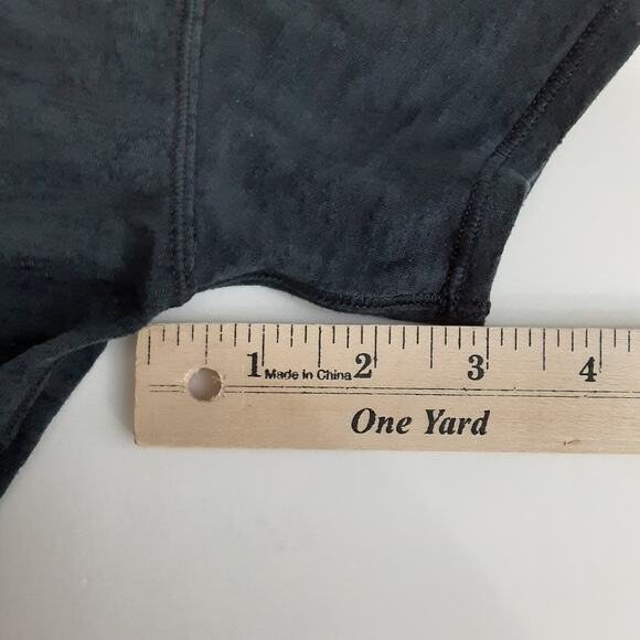 Lululemon Lightest Oversized Crop Tee Black Burnout Sheer Womens 4 Athleisure - Picture 12 of 12